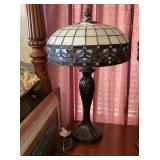 NICE, TIFFANY-STYLE STAINED GLASS ACCENT TABLE