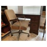 7 DRAWER DESK AND ROLLING OFFICE CHAIR