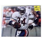 8x10 AUTOGRAPH OF WALTER PAYTON  (Chicago bears)