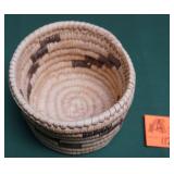PIMA TOHONO O'ODHAM SMALL BASKET