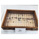 VINTAGE COLLECTOR SPOONS WITH CASE
