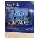 Swag Style Indoor/Outdoor Holiday Lights
