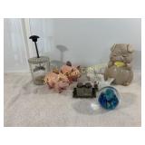 Lot of 8 Vintage Items