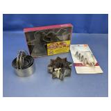 (4) Baking Tools & Cookie Cutters Set