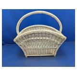 (1) White Wicker Basket
