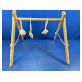 (1) Wooden Baby Play Gym