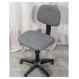 (1) Gray Fabric Adjustable Office Chair