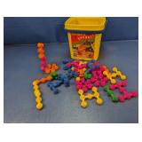 (1) Builders & Benders Construction Toy Set
