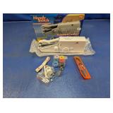 (1) Handy Stitch Handheld Sewing Machine