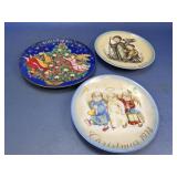 (3) Christmas Collector Plates