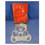 Santaï¿½s Helper Teddy Bear Platter 11.5"