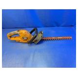 (1) Black & Decker Hedge Trimmer