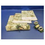(4) Tropical Fabric Napkins & Napkin Rings Set