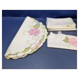 (14) Elegant Embroidered Hydrangea Linen Lot