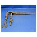 Vintage Cast Iron Lever Chain Binder