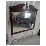 (1) Wood Dresser Mirror ï¿½ Ornate Top Finial