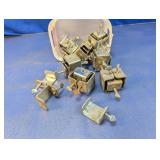 (10+) Small Metal C-Clamps