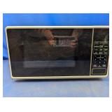 Compact White Microwave Oven