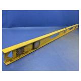 (1) Yellow Aluminum Level ï¿½ Heavy-Duty