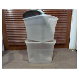 (2) Rubbermaid 18-Gallon Clear Storage
