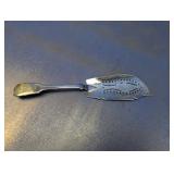 (1) English Sheffield Silver Fish Server