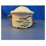 (1) Rare Roseville Ming Tree Hanging Basket