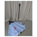 (1) Nautica Striped Patio Umbrella