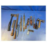 (16) Vintage Hand Tools ï¿½ Files, Rasps & More