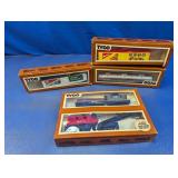 (4) TYCO HO Scale Train Cars with Boxes