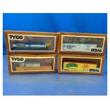 (4) TYCO HO Scale Train Cars with Boxes