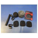 (8) Dï¿½Addario Feedback Suppressor & Windscreens