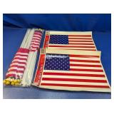 (1) American Flags & Color-Clings Dï¿½cor Set