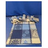 (10) Blue Winter Snowman & Snowflake Napkins