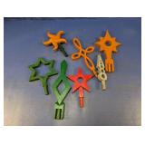 (7) Colorful Wooden Decorative Finials