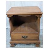 (1) Wooden Nightstand with Drawer