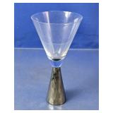 (1) Clear Vessel with Textured Base