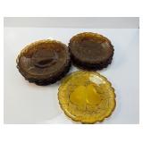 (14) Amber Leaf Pattern Glass Plates 7 Inches