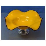 (1) Yellow Ruffled Glass Pedestal Bowl