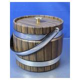 (1) Woodgrain Style Ice Bucket with Lid