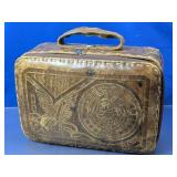 (1) Leather Zip Case