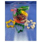 (12) Wilton Holiday Cookie Cutters Set