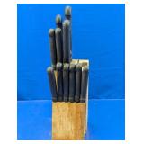 (1) Diamond Cut Knife Block Set