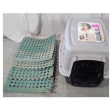(5) Pet Carrier & Interlocking Mats