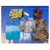 (1) Assorted Womenï¿½s Fashion Scarves Lot