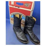 (1) Justin Leather Cowboy Boots