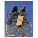 (1) Danskin Now Memory Foam Sneakers