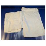(2) Classic White Cotton Bath Towels Duo
