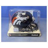 (1) Signed Denver Broncos Riddell Mini Helmet