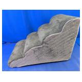 (1) Bomova Foam Pet Stair Ramp