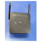 Compact Dual-Antenna WiFi Range Extender